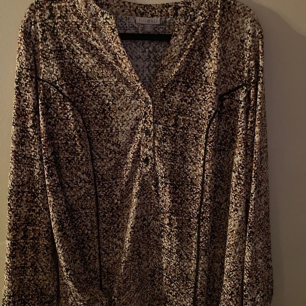 Roz & Ali beautiful brown top